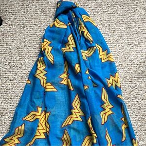 Wonder Woman Scarf
